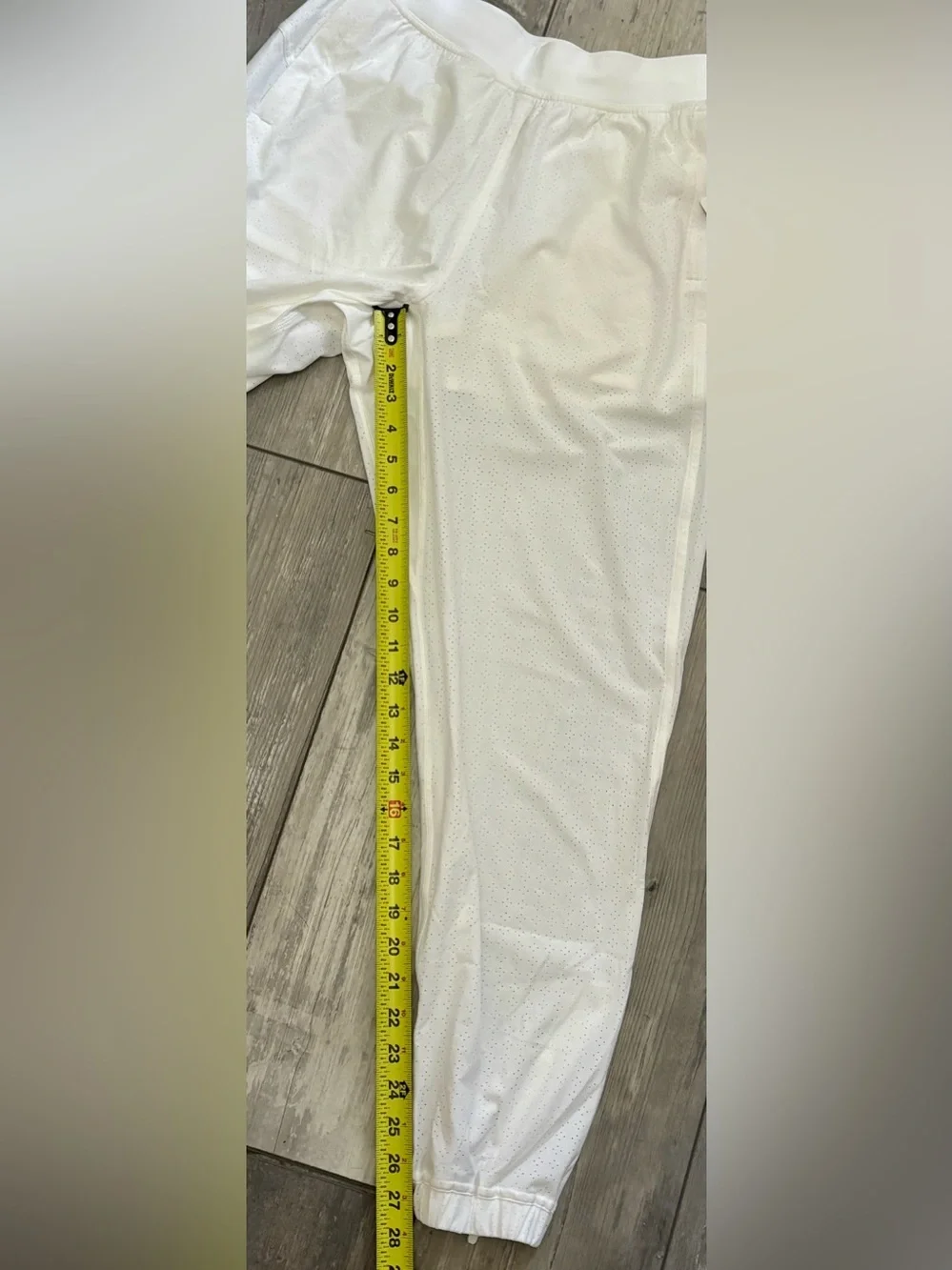 Lululemon Women’s Adapted State Perforated HR Jogger - Size 6 - White